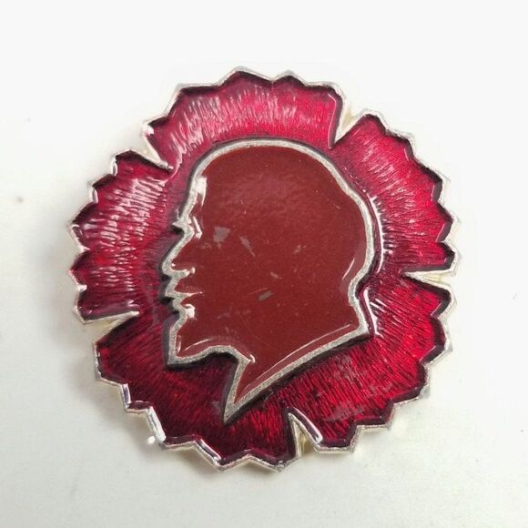 Vintage Red Enamel Profile of a Mans Face Brooch, Cameo Lapel Pin, Estate - Picture 1 of 6